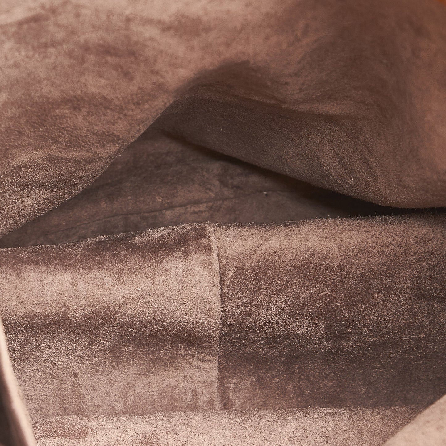 Intrecciato Leather HandBag