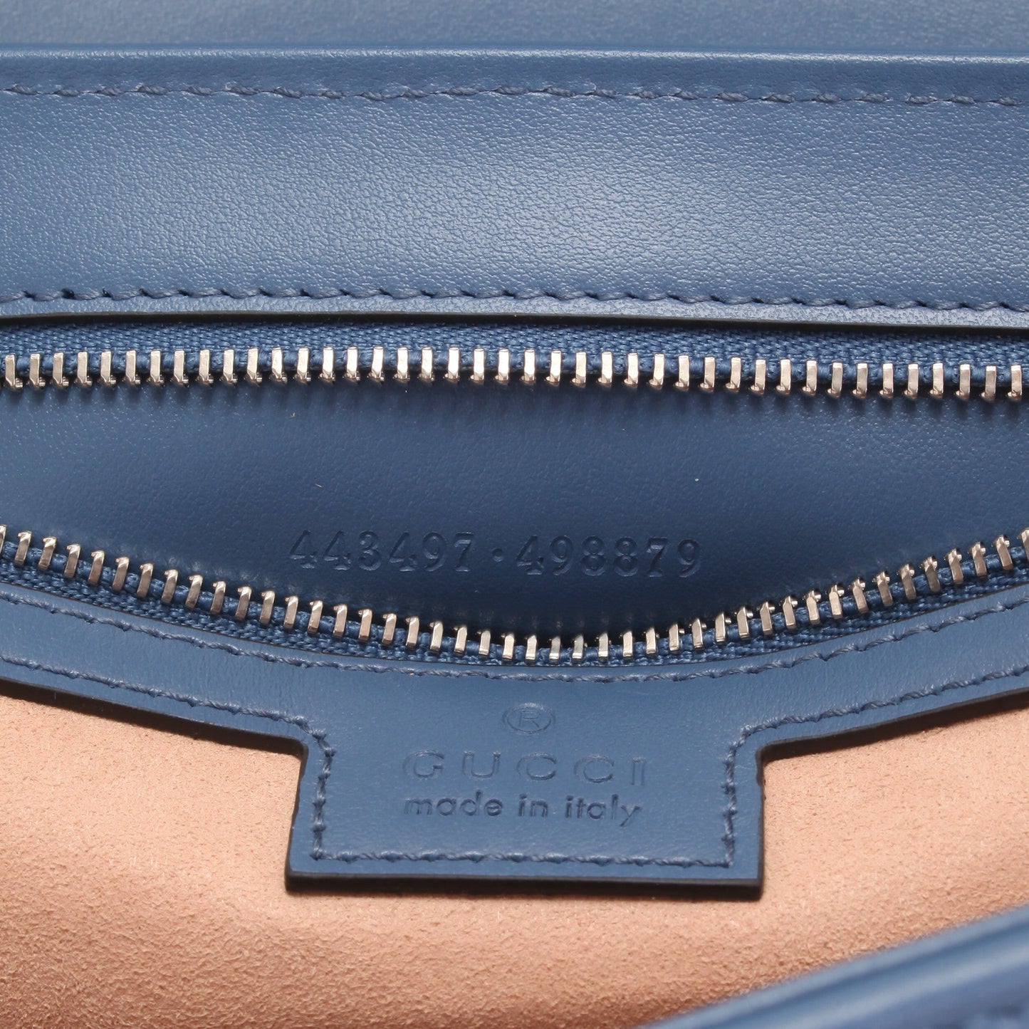 GG Marmont Small Matelasse Shoulder Bag