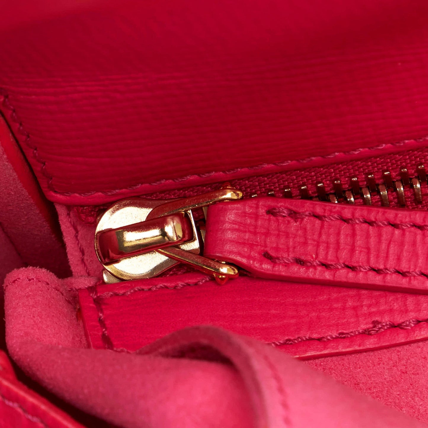 Pandora Box Chain Shoulder Bag