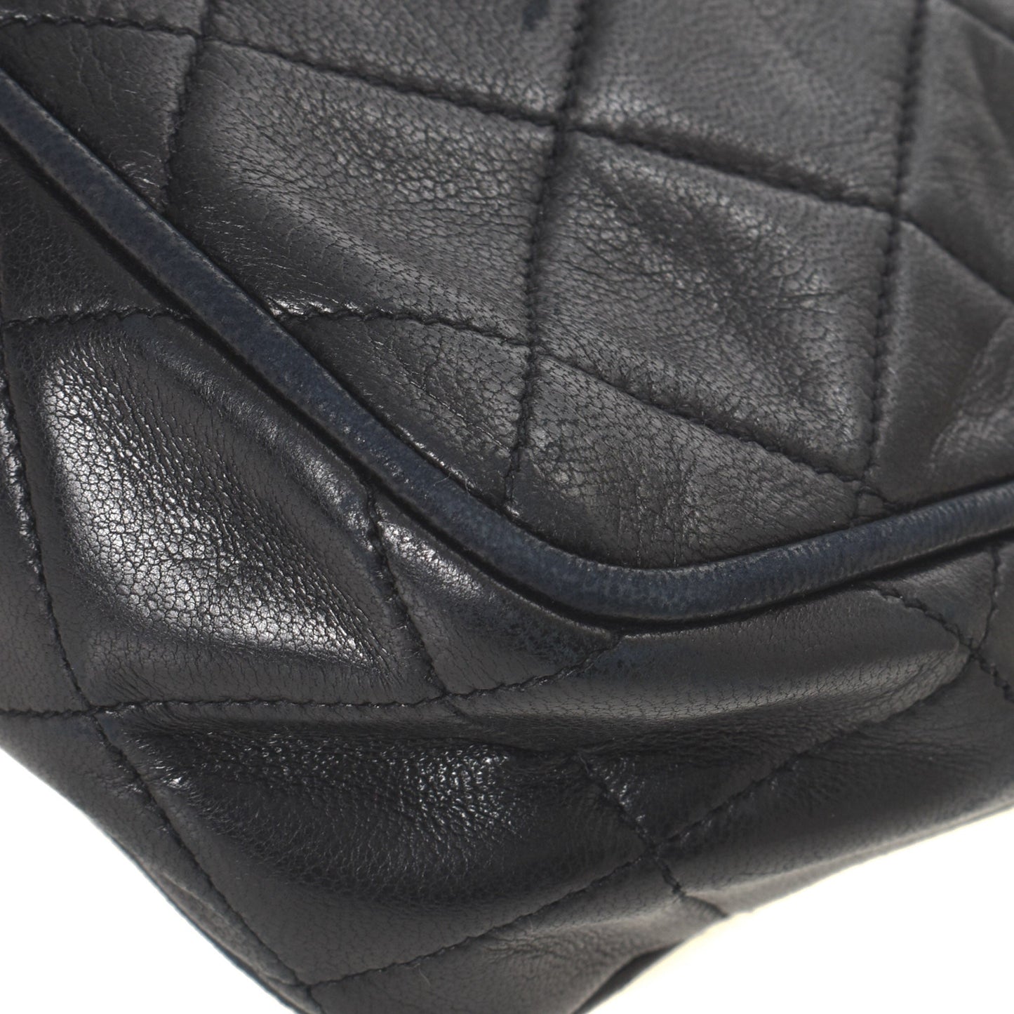 CC Logo Tassel Chain Crossbody Bag