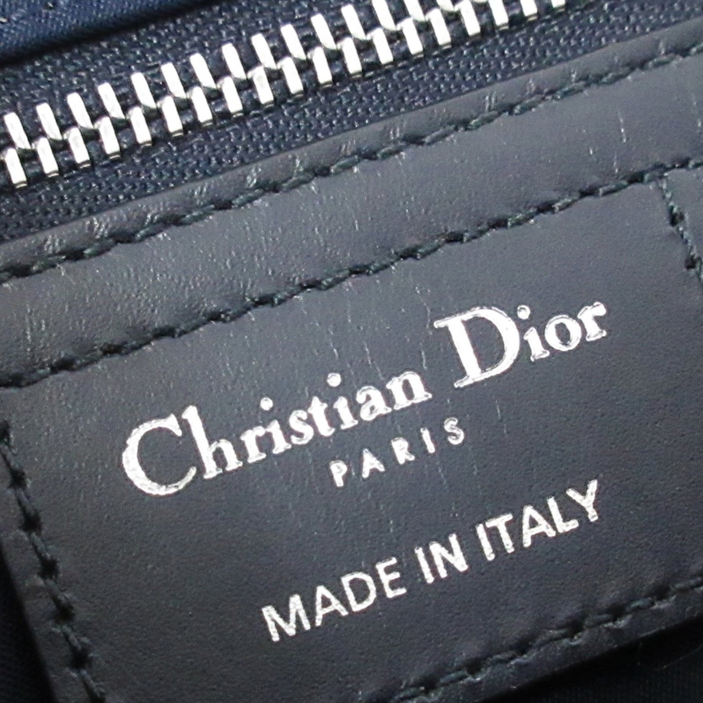 Trotter Messenger Bag