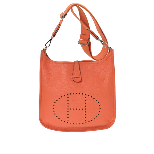 Evelyne PM III