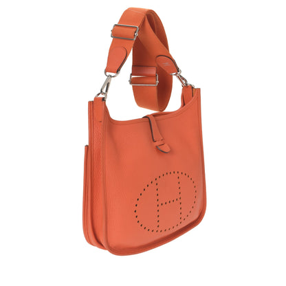 Evelyne PM III
