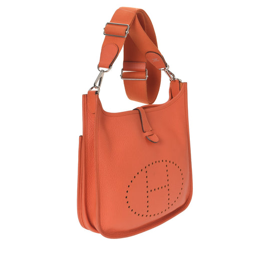 Evelyne PM III