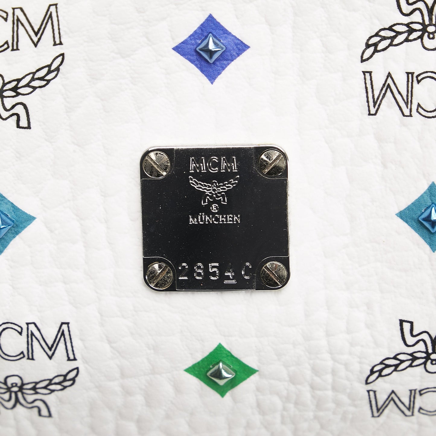Skyoptic Stud Visetos Clutch