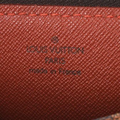 Papillon 30 with Pouch
